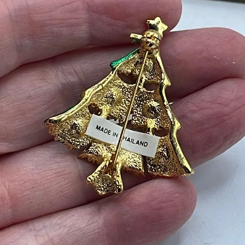 Vintage Christmas tree enamel rhinestones brooch.